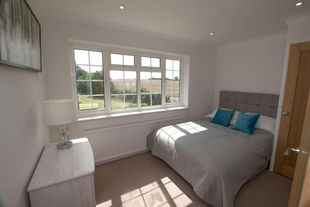 Spacious 5 Bed In The Countryside, Close To Frinton-On-Sea Kirby Cross Exteriör bild